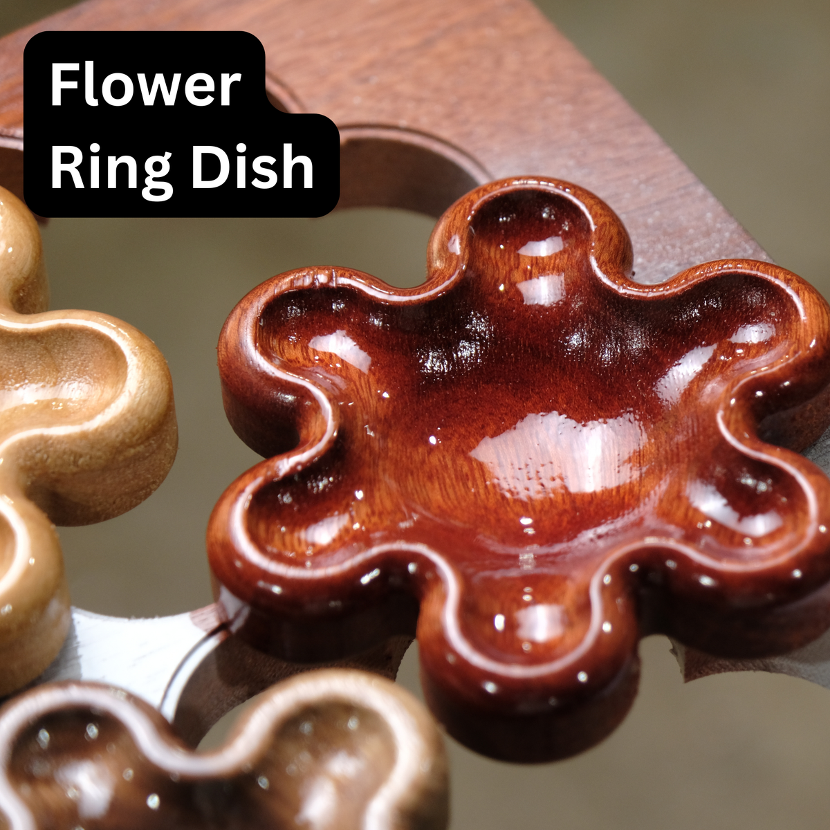 Smooth Flower Ring Dish (Pre-Order ships November)